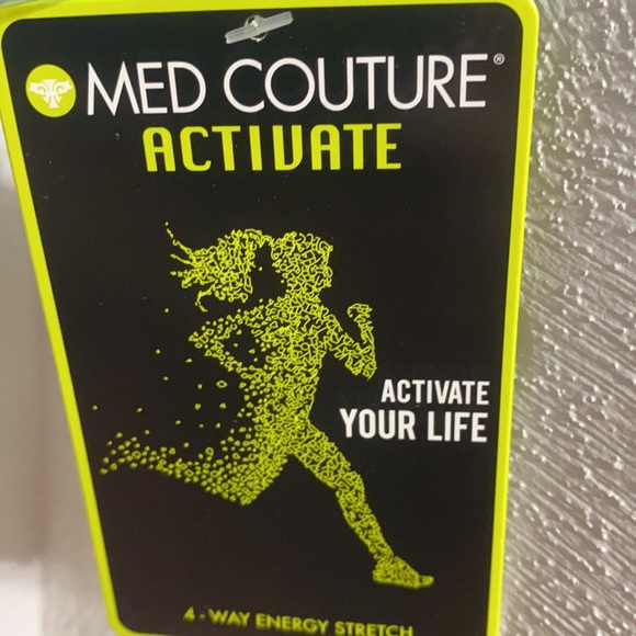 2 Med couture sports bras SP - Picture 4 of 8